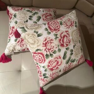 Chic Floral Decorative Pillows (2) with Red Accents & FREE Red Throw Blanket